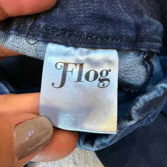 $218 Bevy Flog Adele Flared Hem Denim Jeans Size 27 Waist - Picture 8 of 11